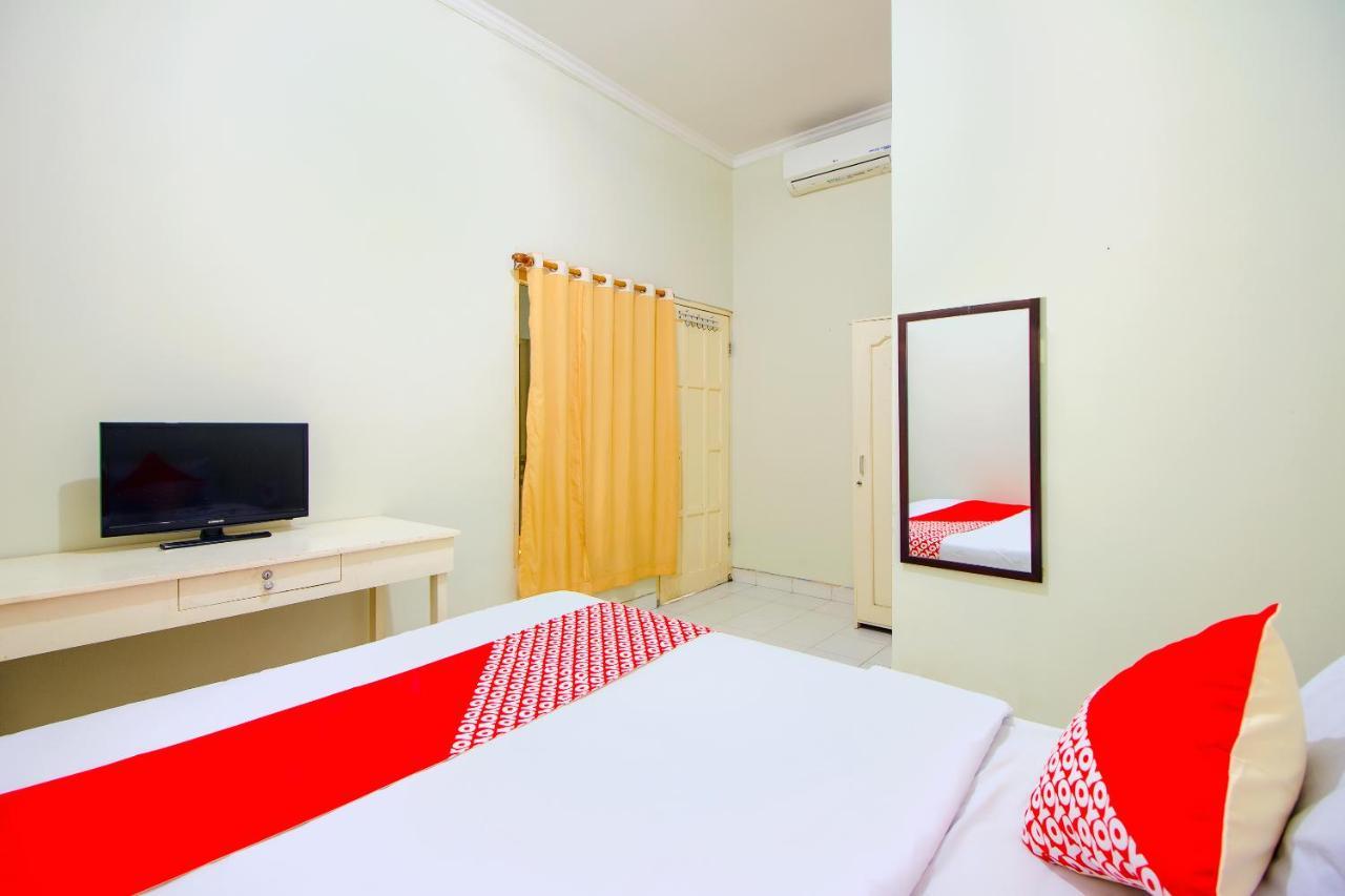 Oyo 3083 D Kost 3 Syariah Hotel Yogyakarta Kültér fotó