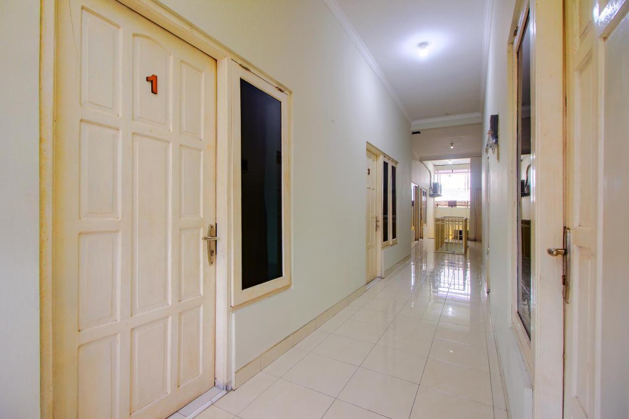 Oyo 3083 D Kost 3 Syariah Hotel Yogyakarta Kültér fotó